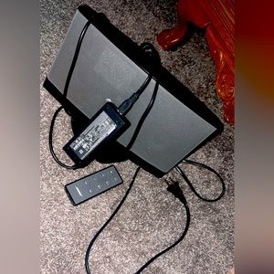 Bose speaker/charger
